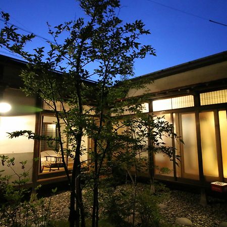 Hostel Fish In A River Takayama  Luaran gambar